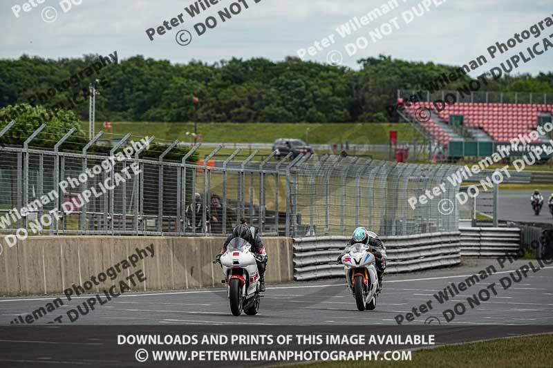 enduro digital images;event digital images;eventdigitalimages;no limits trackdays;peter wileman photography;racing digital images;snetterton;snetterton no limits trackday;snetterton photographs;snetterton trackday photographs;trackday digital images;trackday photos